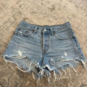 Women’s Levi’s 501 Shorts